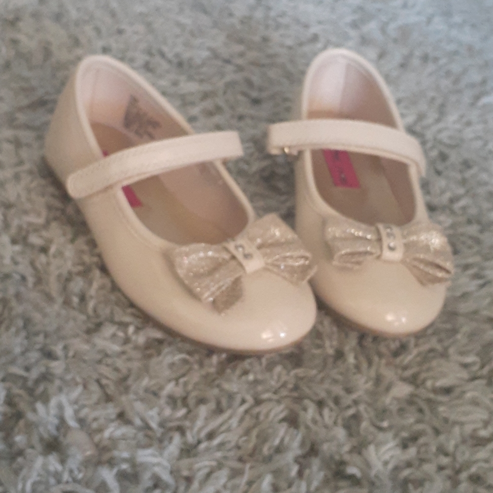Toddler dress shoes